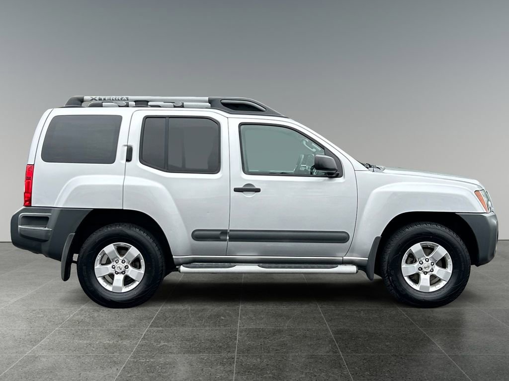 Used 2013 Nissan Xterra S w/ Value Package AWD/4WD image 11