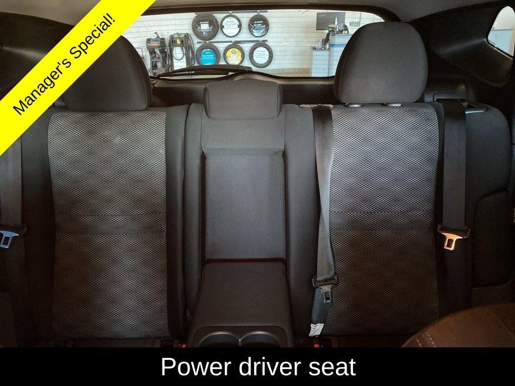 Used 2022 Nissan Rogue Sport SV AWD/4WD image 14