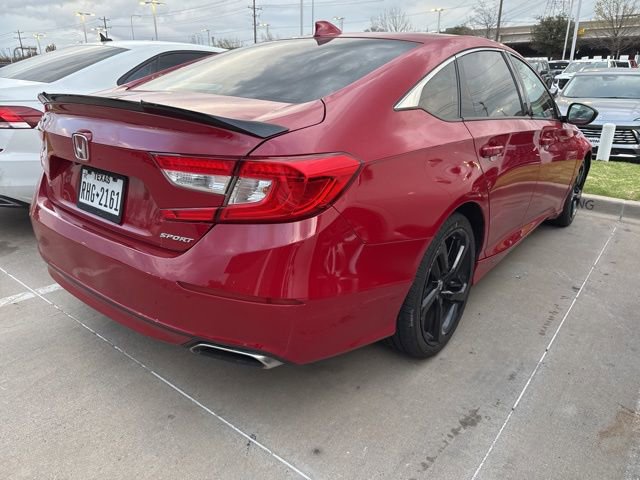 Used 2018 Honda Accord Sport image 3