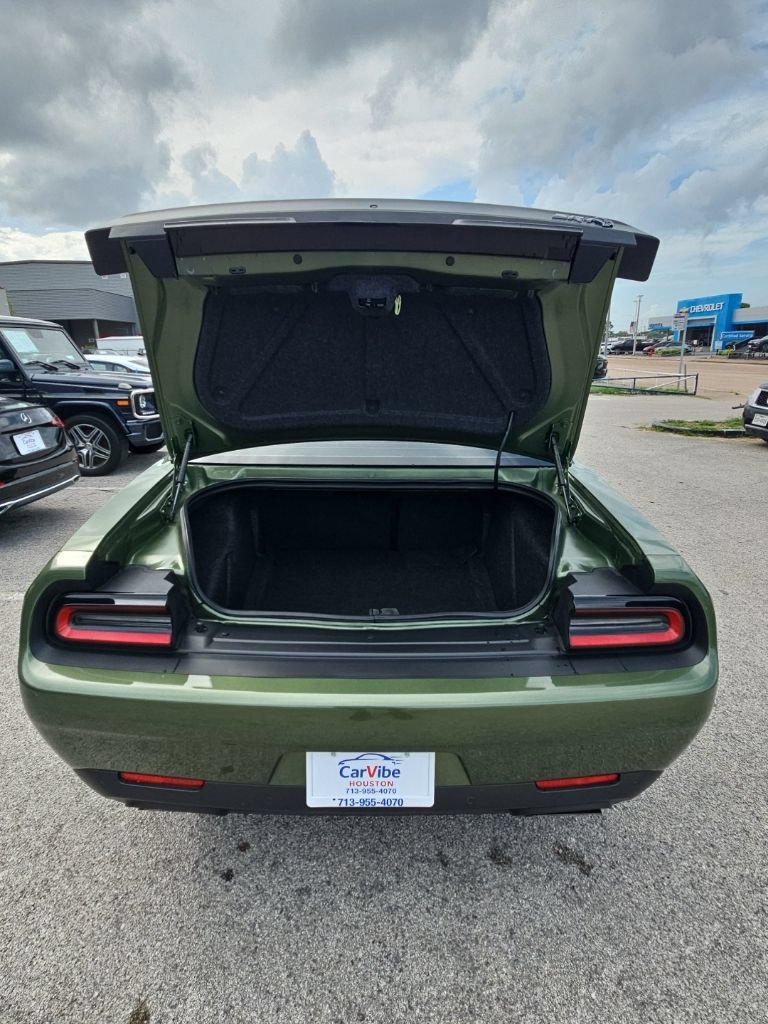 Used 2023 Dodge Challenger SRT Hellcat w/ Driver Convenience Group RWD image 25
