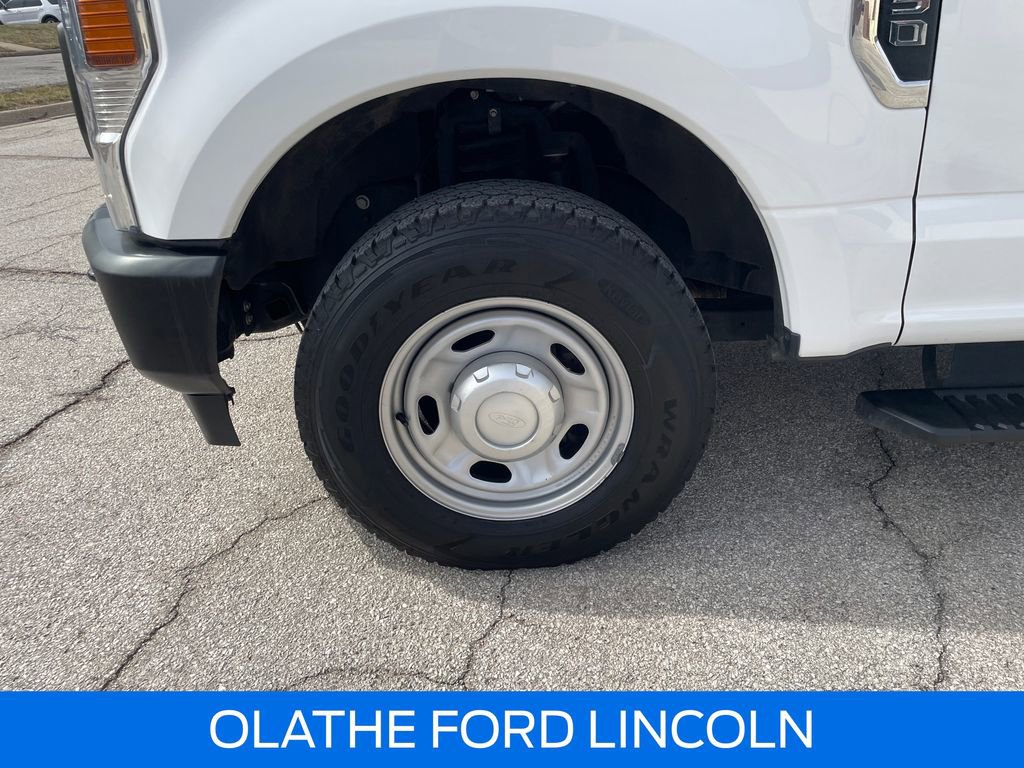 Used 2022 Ford F250 XL w/ Power Equipment Group image 25