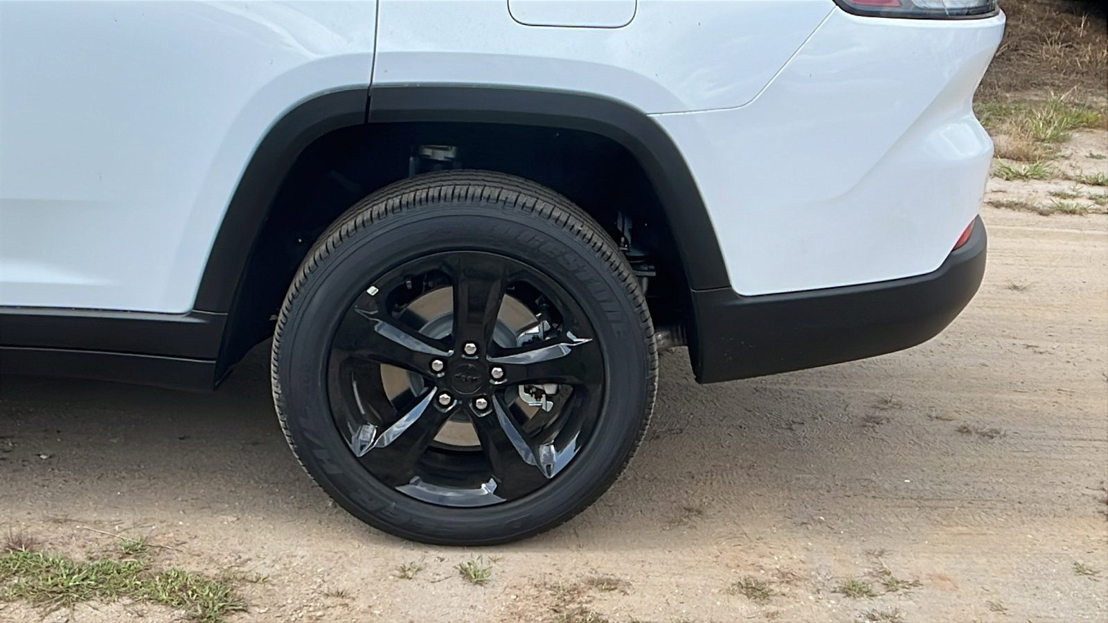 New 2025 Jeep Grand Cherokee L Altitude image 12
