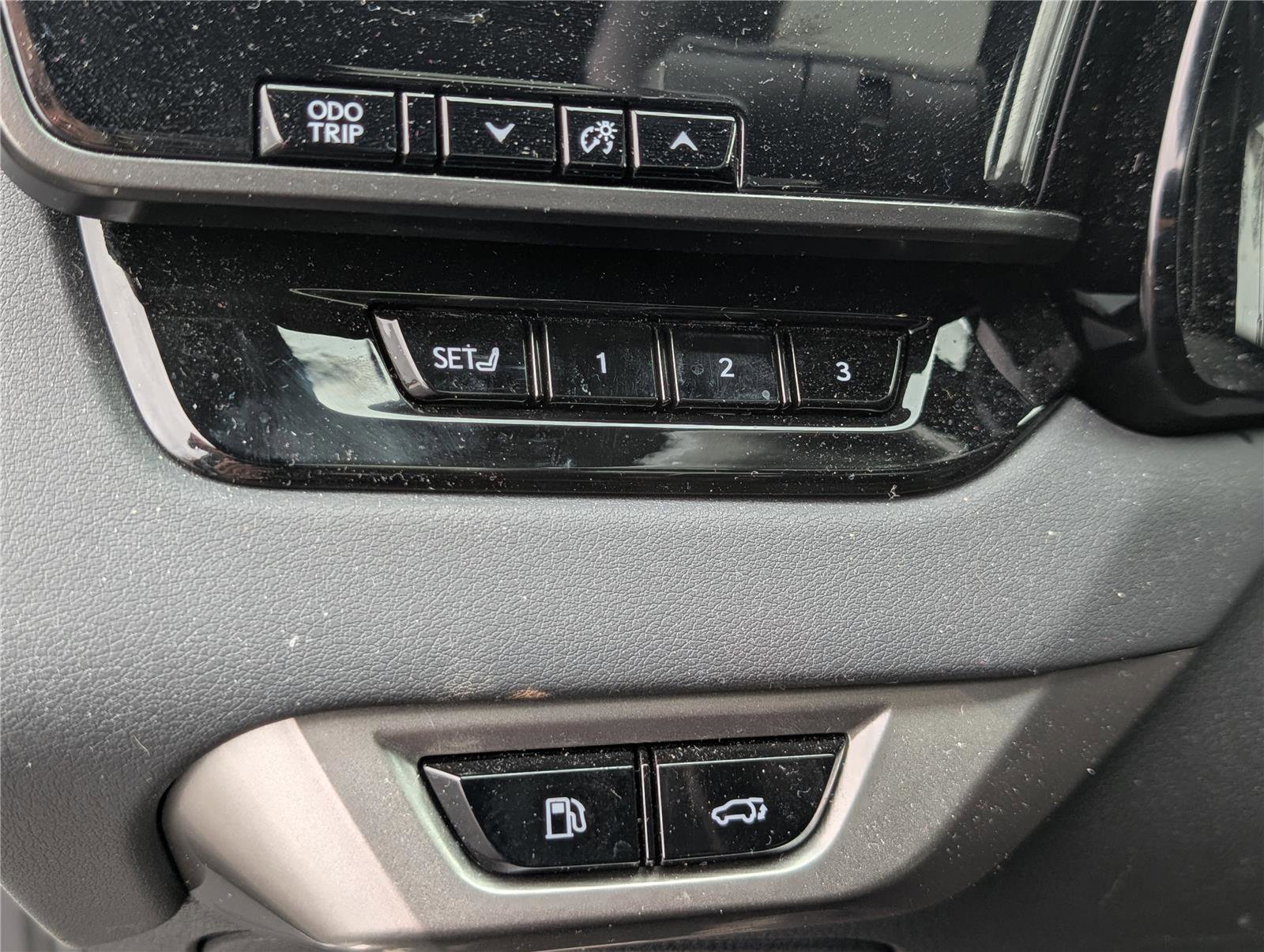 Certified 2024 Lexus RX 350 Premium image 18