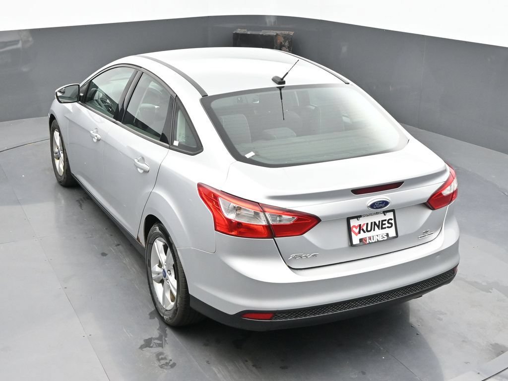 Used 2014 Ford Focus SE FWD image 35