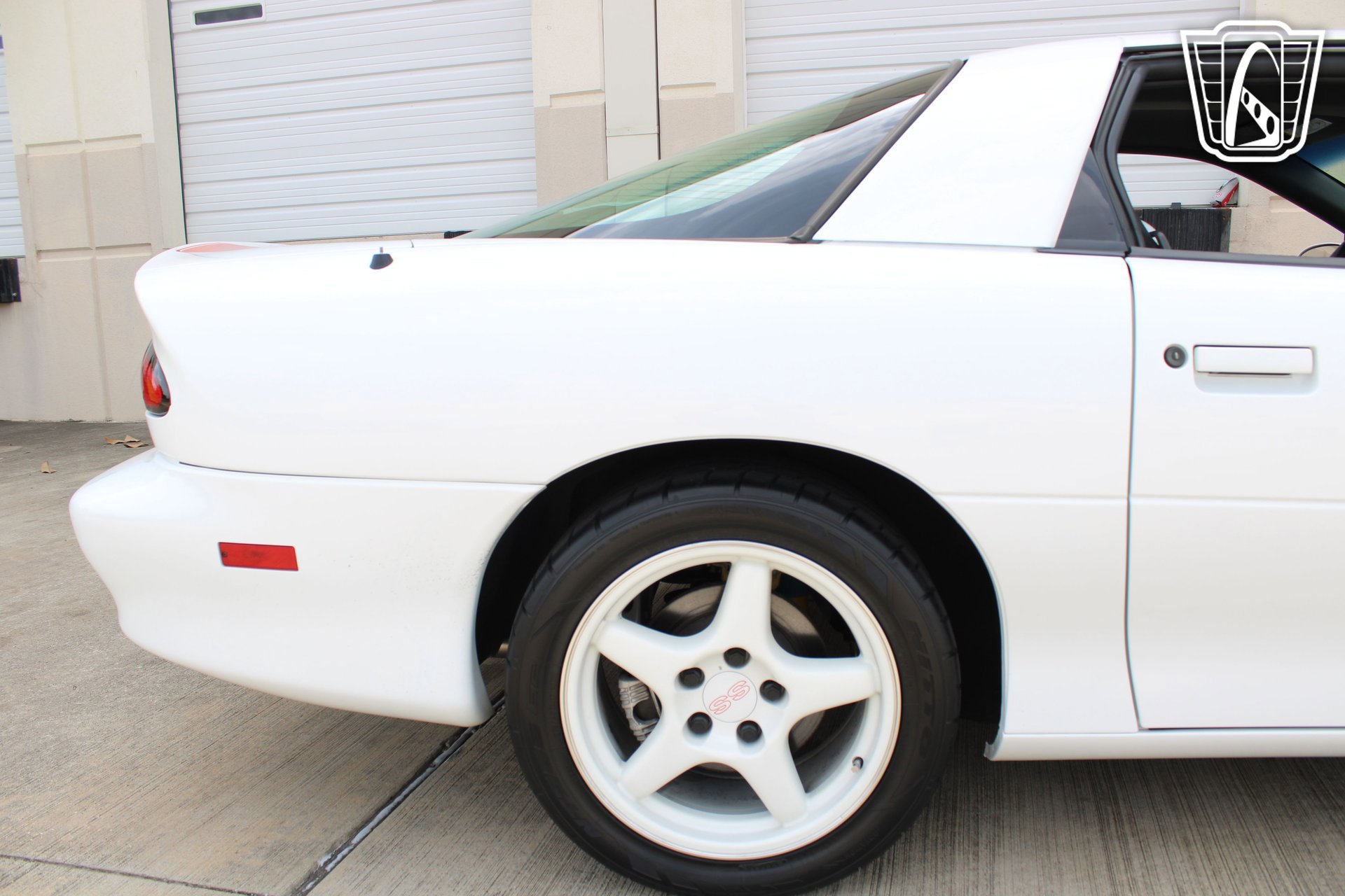 Used 1997 Chevrolet Camaro SS w/ Preferred Equipment Group 2 RWD image 39