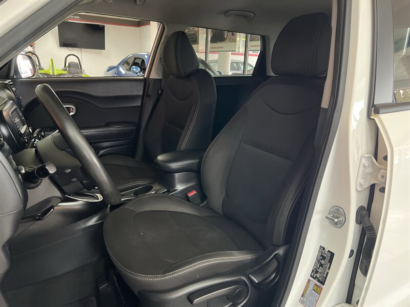 Used 2019 Kia Soul FWD image 15