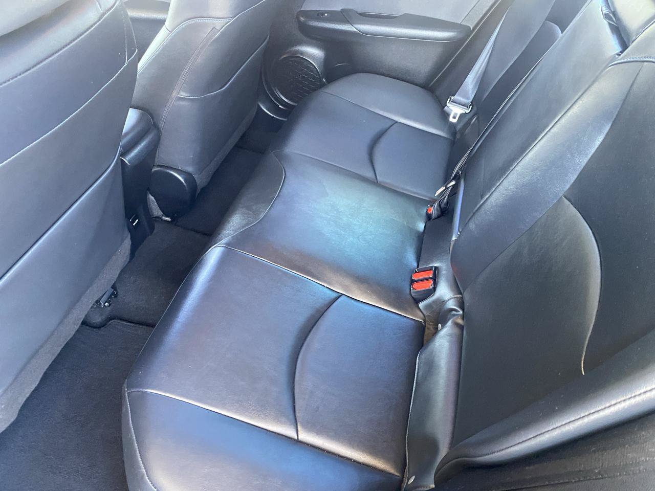 Used 2016 Toyota Prius Four Touring w/ Premium Convenience Package FWD image 9