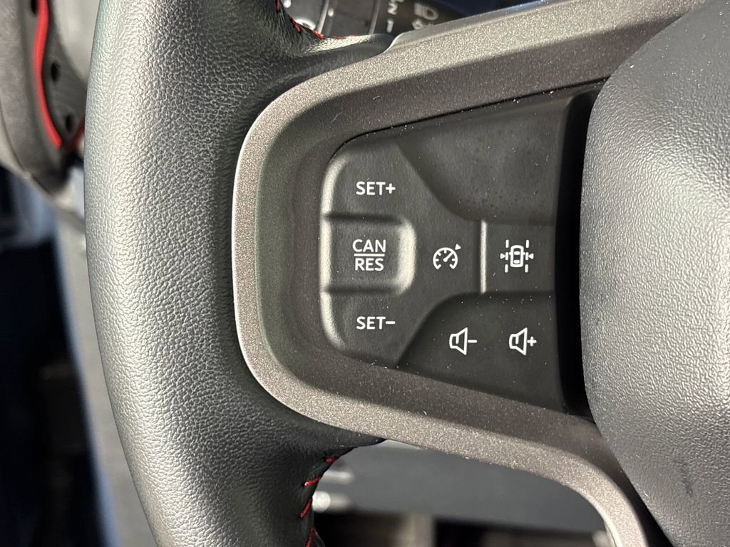 Certified 2025 Ford Bronco Heritage Edition image 18