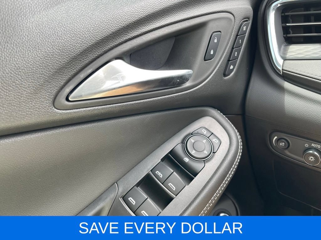 Used 2024 Buick Encore GX Avenir w/ Avenir Convenience Package AWD/4WD image 20