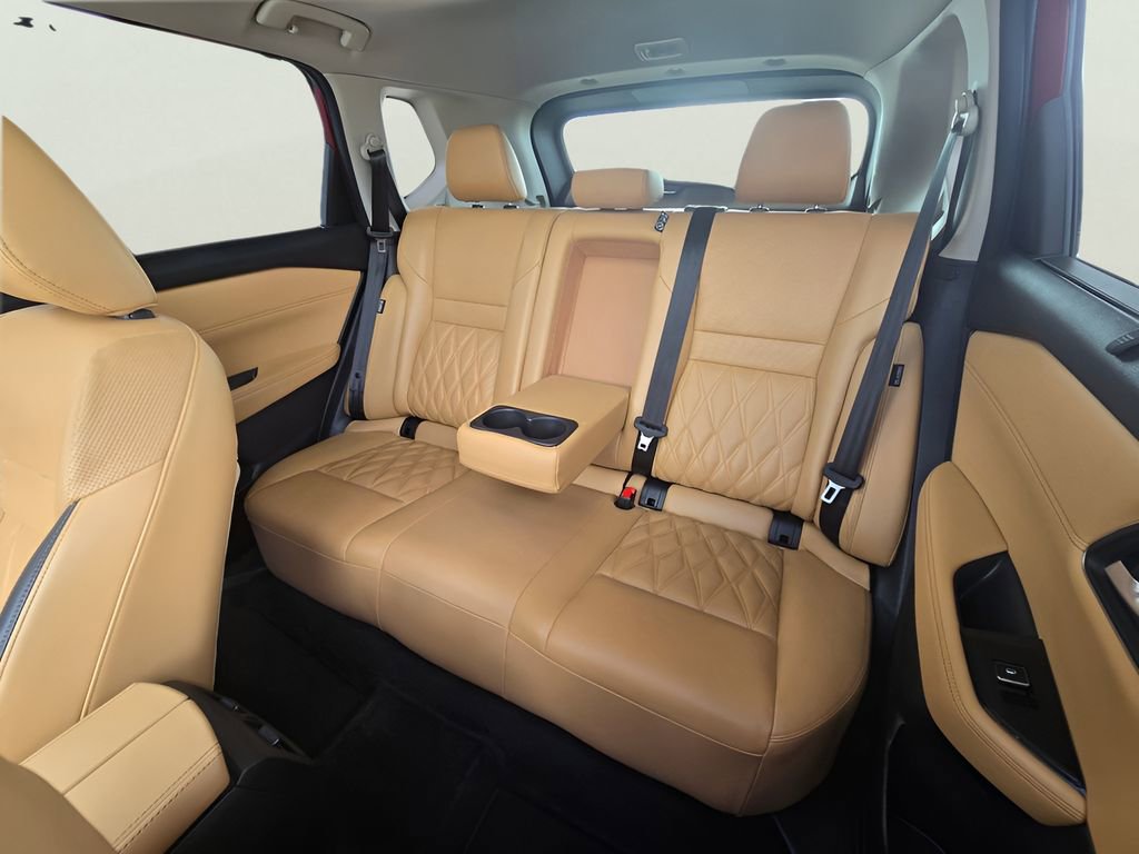 Used 2023 Nissan Rogue Platinum w/ Platinum Premium Package image 42