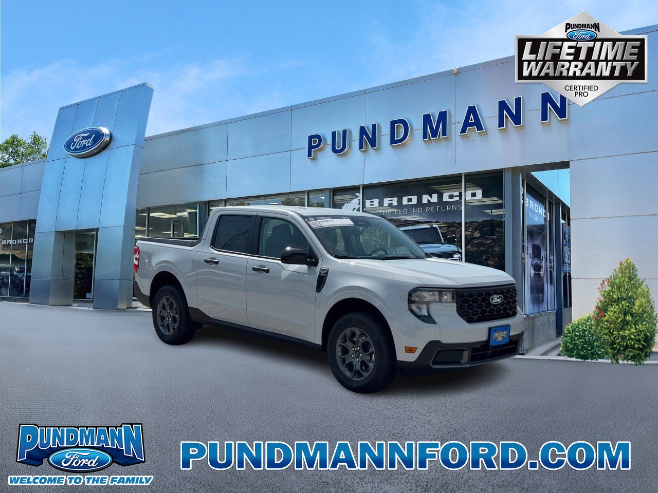 New 2025 Ford Maverick XLT w/ XLT Luxury Package