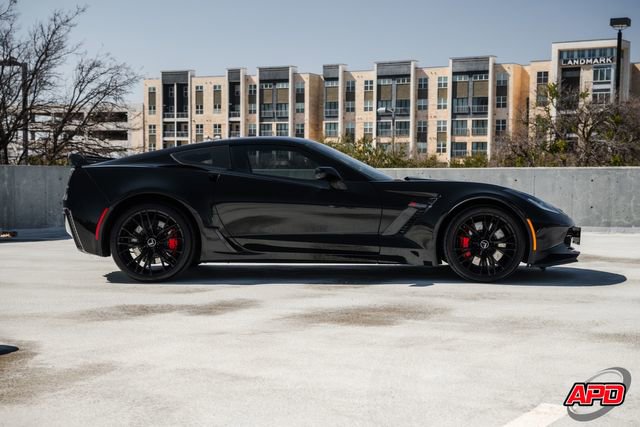 Used 2015 Chevrolet Corvette Z06 w/ 3LZ Preferred Equipment Group image 14