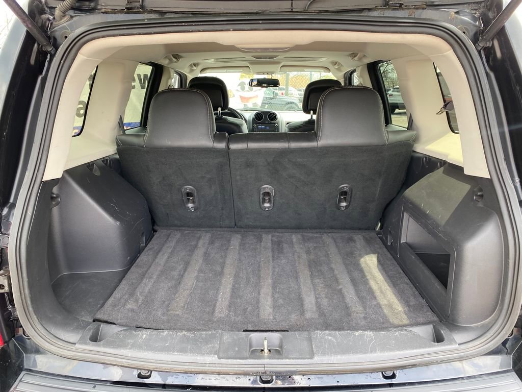 Used 2017 Jeep Patriot Sport AWD/4WD image 5