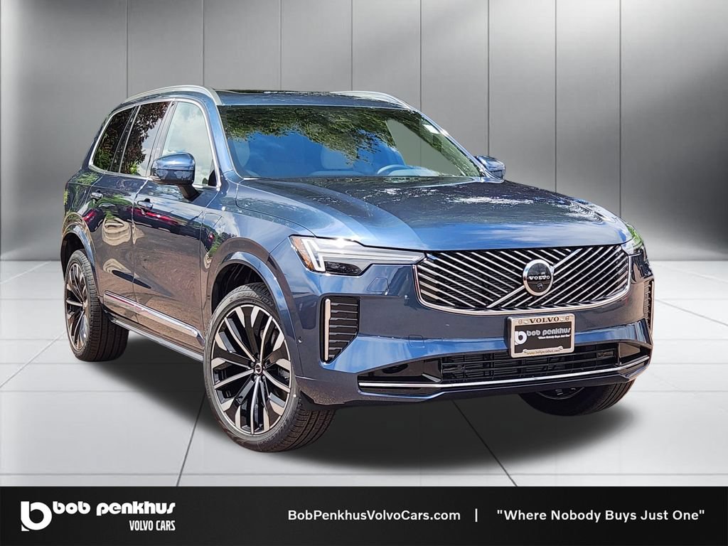 New 2026 Volvo XC90 B6 Plus w/ Protection Package AWD/4WD image 1