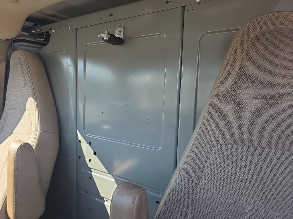Used 2019 Chevrolet Express 2500 w/ Driver Convenience Package RWD image 10