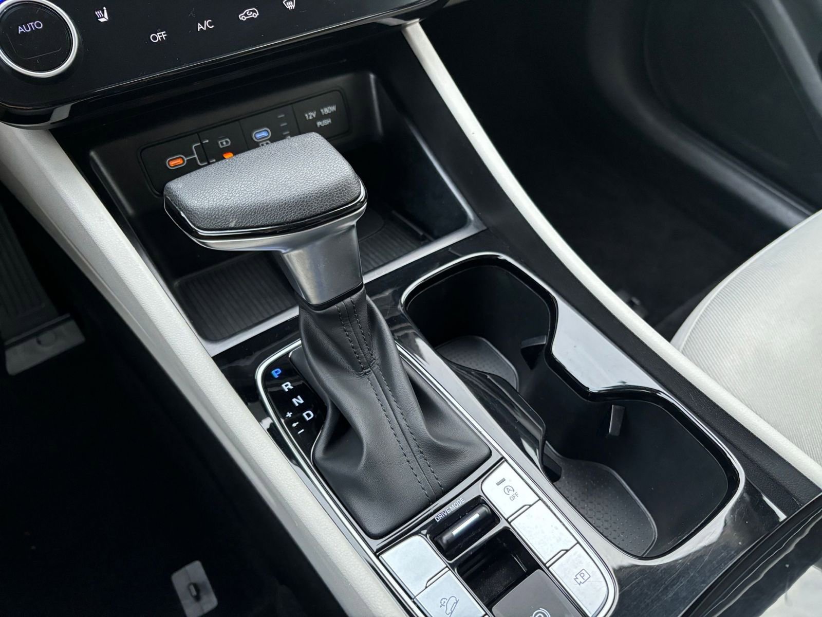 Used 2025 Hyundai Tucson SEL image 41