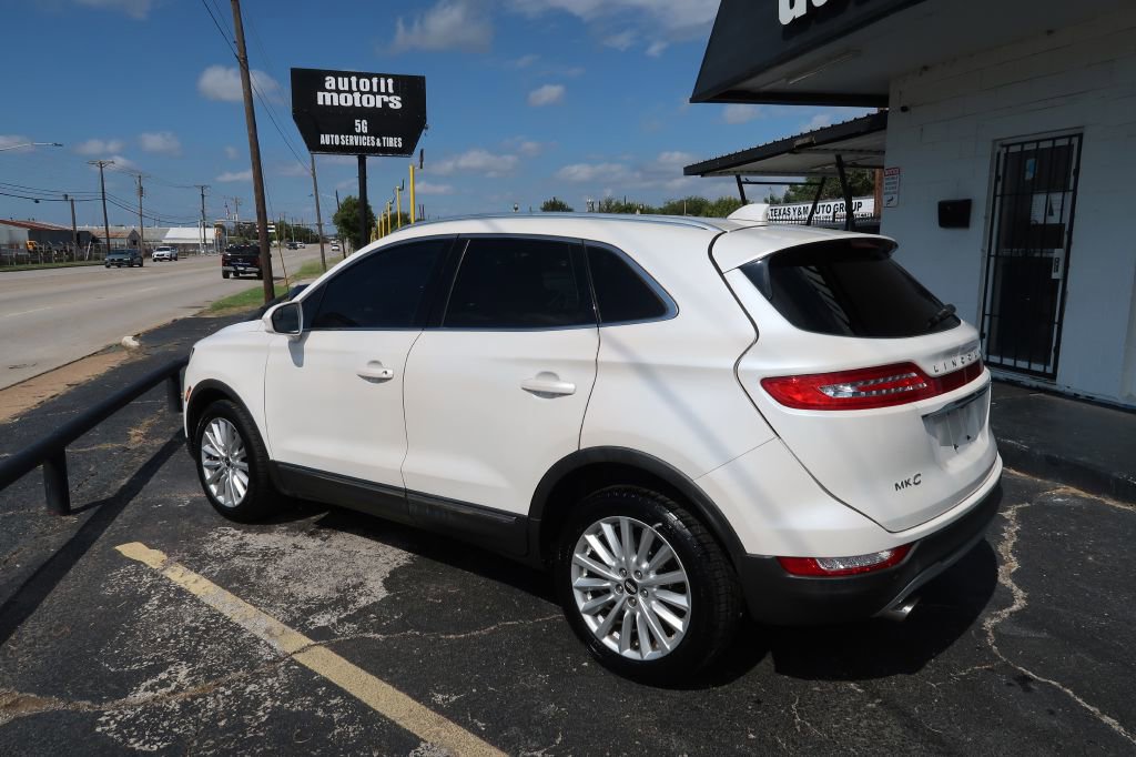 Used 2019 Lincoln MKC Premiere image 4