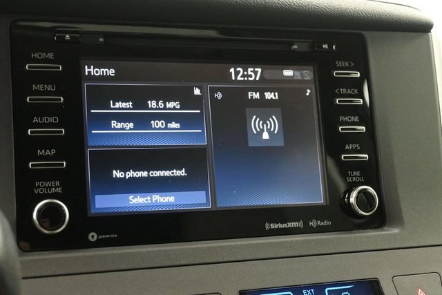 Used 2020 Toyota Sienna XLE FWD image 4