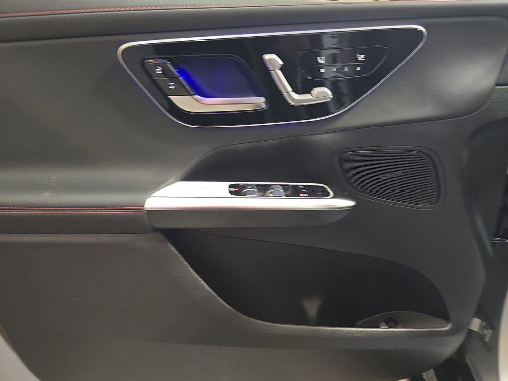 New 2026 Mercedes-Benz GLC 43 AMG 4MATIC image 28