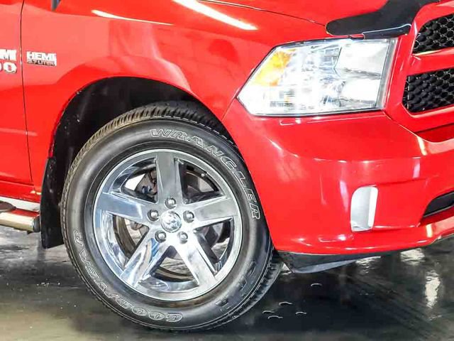 Used 2016 RAM 1500 Express AWD/4WD image 4