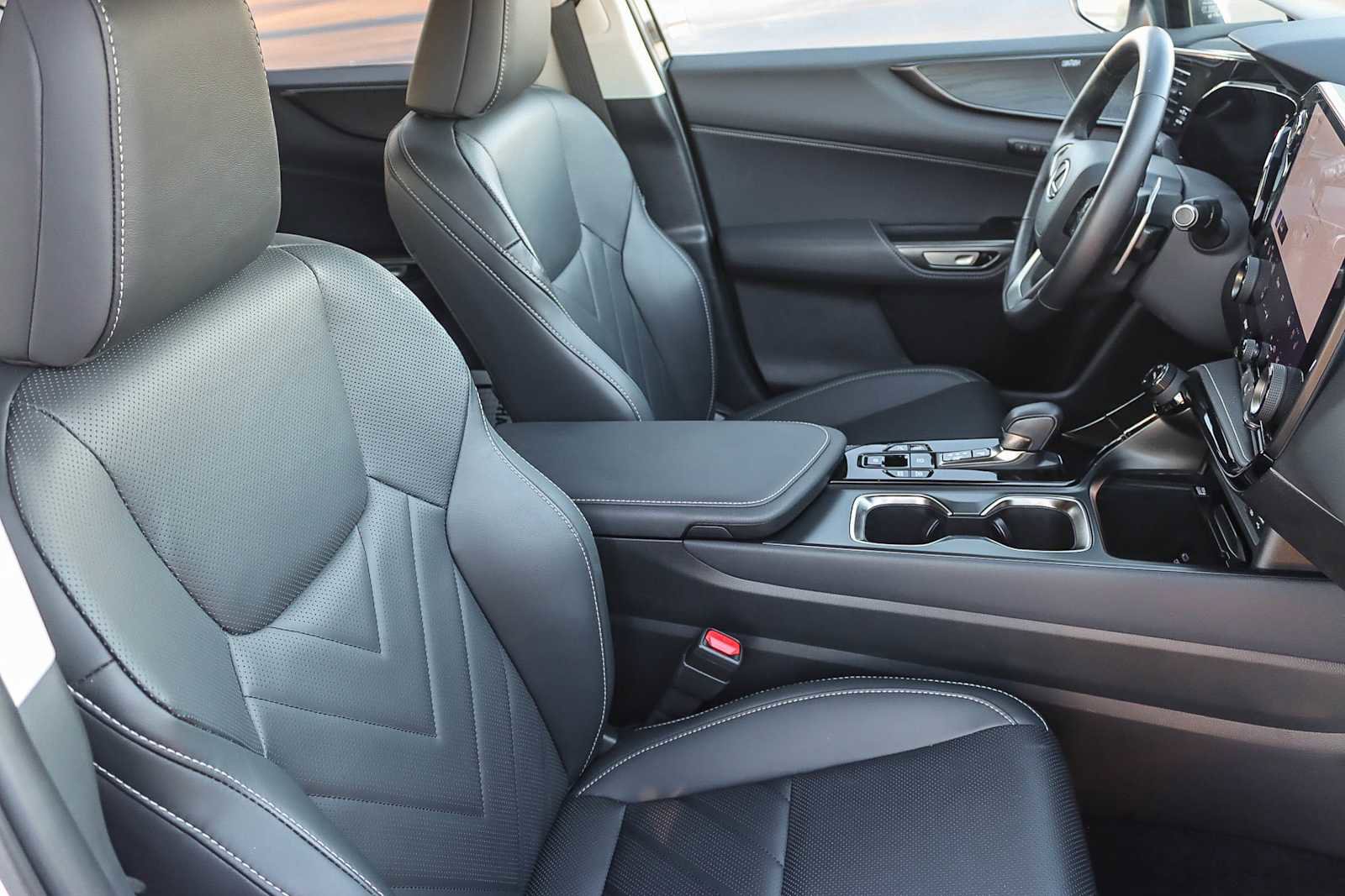 Certified 2025 Lexus NX 450h+ AWD w/ Luxury Package image 16