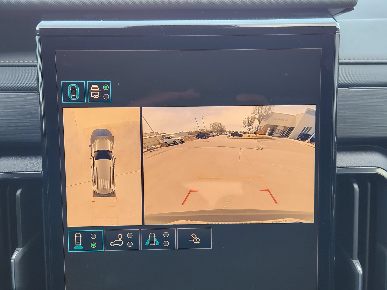New 2026 GMC Acadia AT4 w/ Luxury Package AWD/4WD image 21