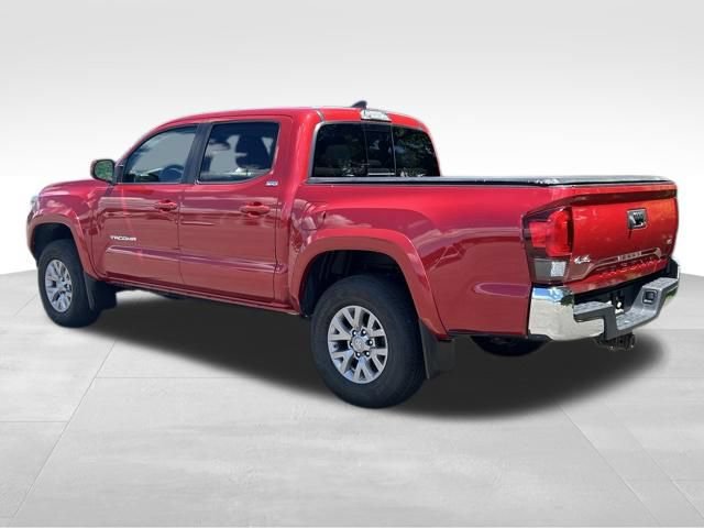 Used 2019 Toyota Tacoma SR5 AWD/4WD image 3