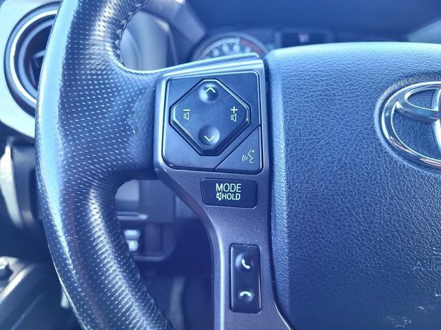 Used 2017 Toyota Tacoma TRD Pro AWD/4WD image 24