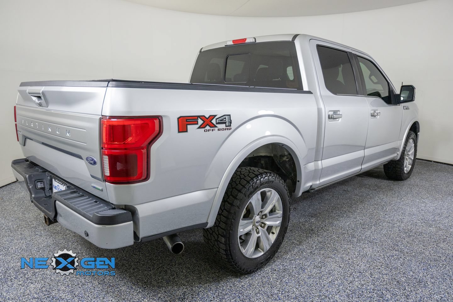 Used 2019 Ford F150 Platinum w/ Equipment Group 701A Luxury AWD/4WD image 7