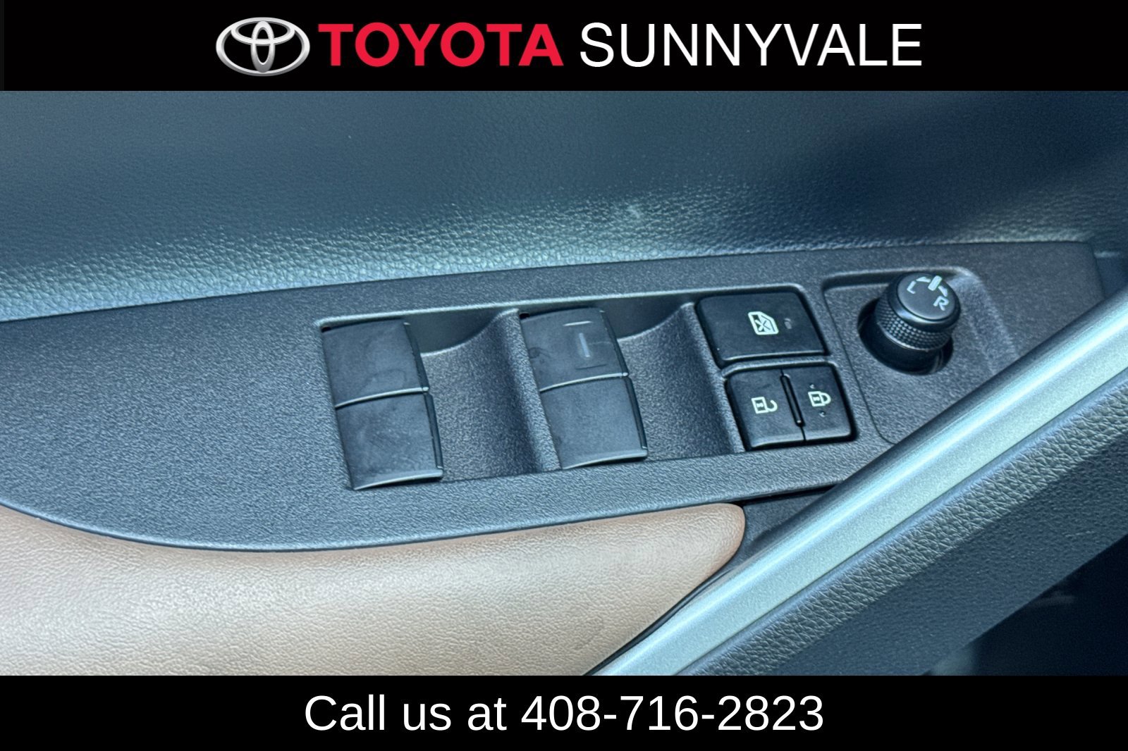 Used 2026 Toyota Corolla Cross XLE w/ Convenience Package AWD/4WD image 17