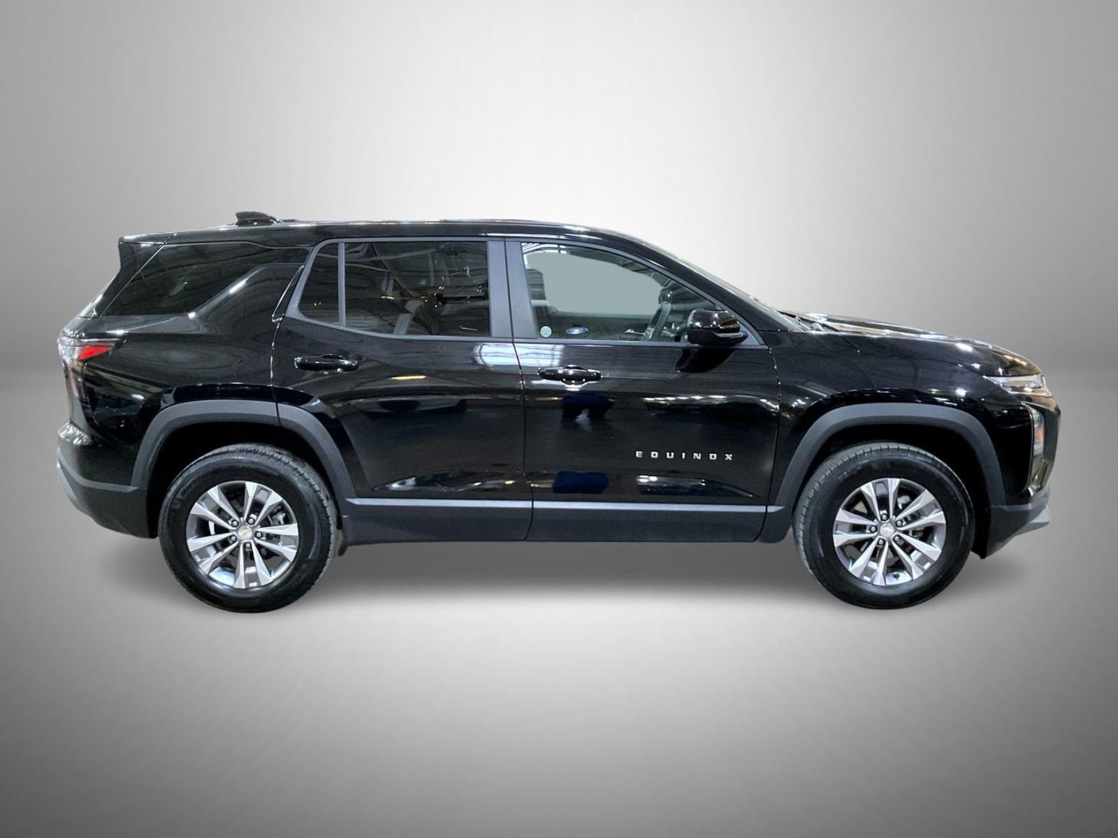 Certified 2025 Chevrolet Equinox LT image 4