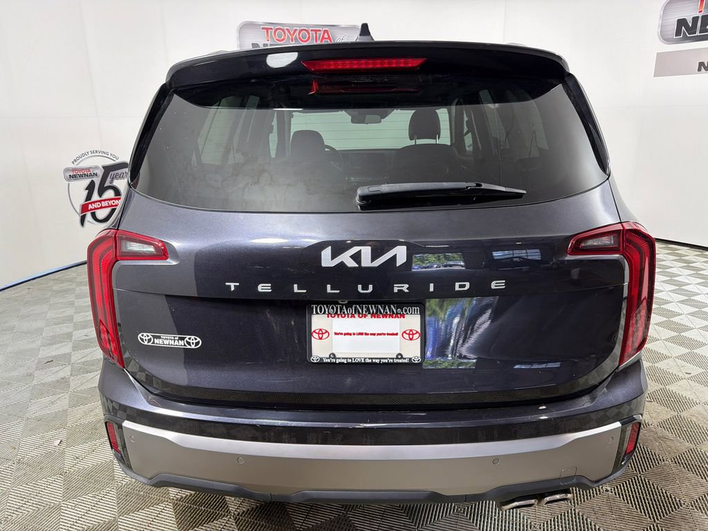 Used 2025 Kia Telluride S FWD image 6