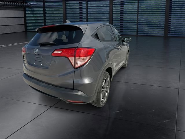 Used 2018 Honda HR-V EX image 8