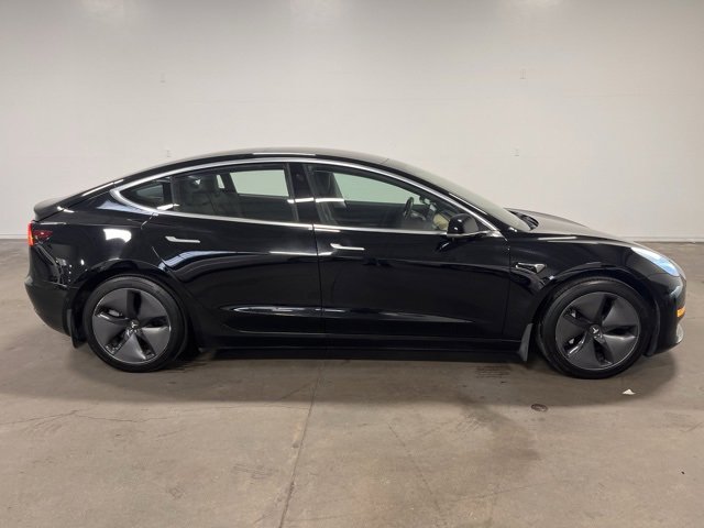 Used 2018 Tesla Model 3 Long Range image 2