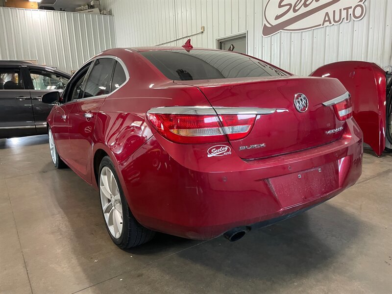 Used 2012 Buick Verano Leather FWD image 3