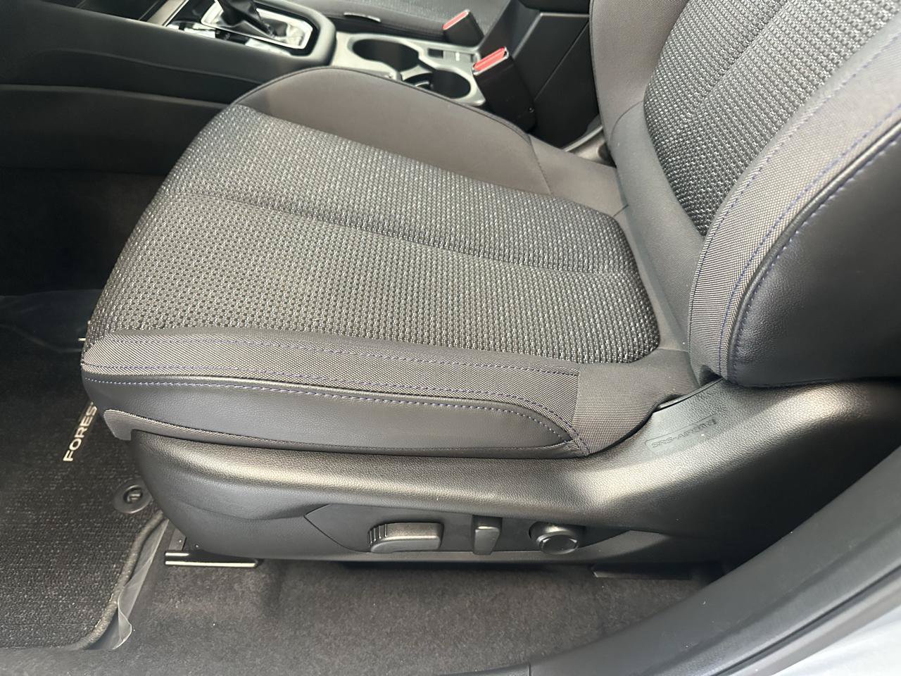 Used 2025 Subaru Forester Premium AWD/4WD image 9