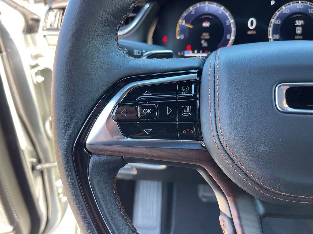 Used 2025 Jeep Grand Cherokee Summit w/ Adv Protech Group IV image 17