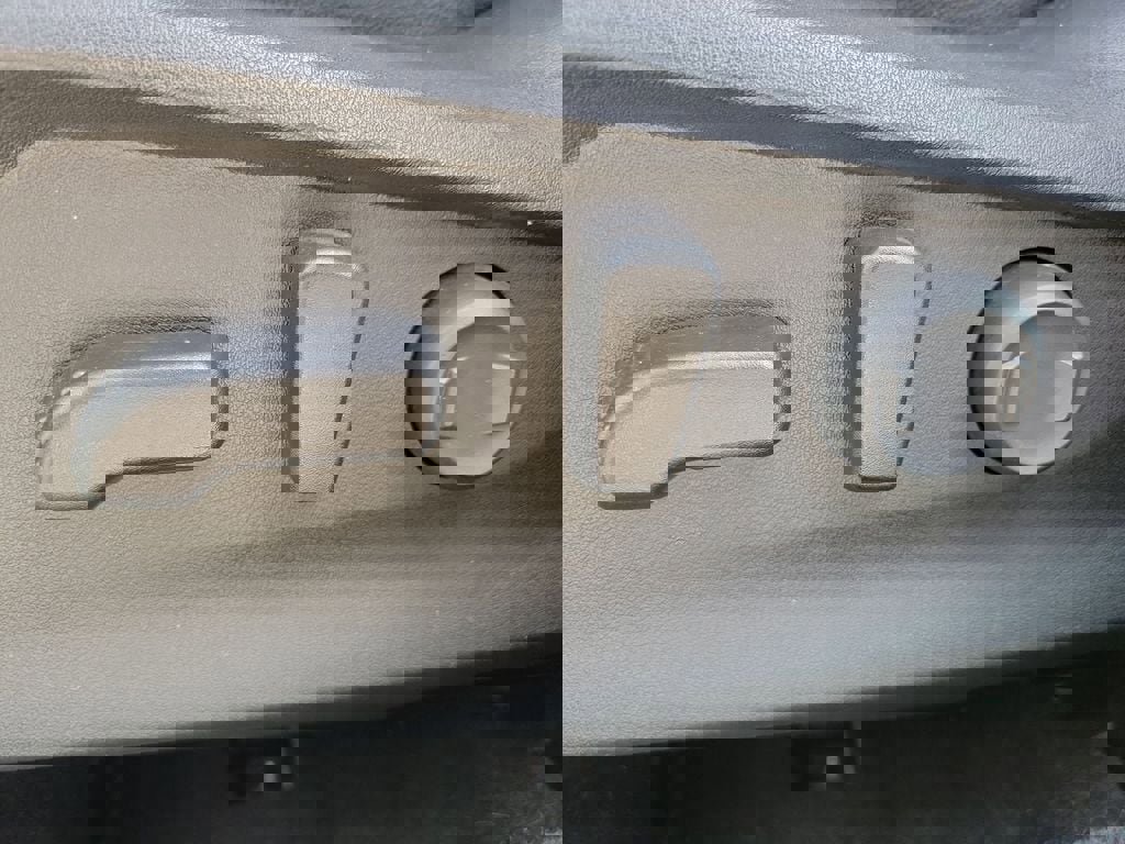 Used 2022 Subaru Forester Sport w/ Popular Package #2 image 17