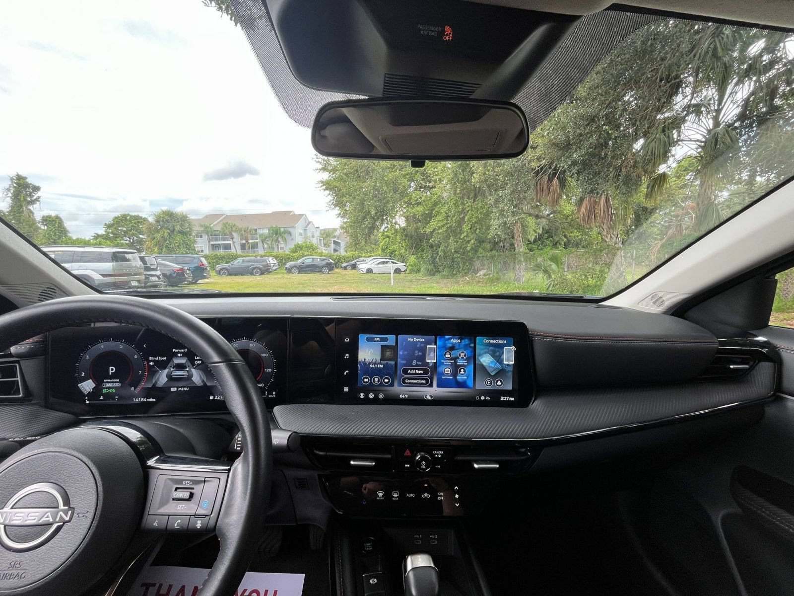 Used 2026 Nissan Kicks SR FWD image 30