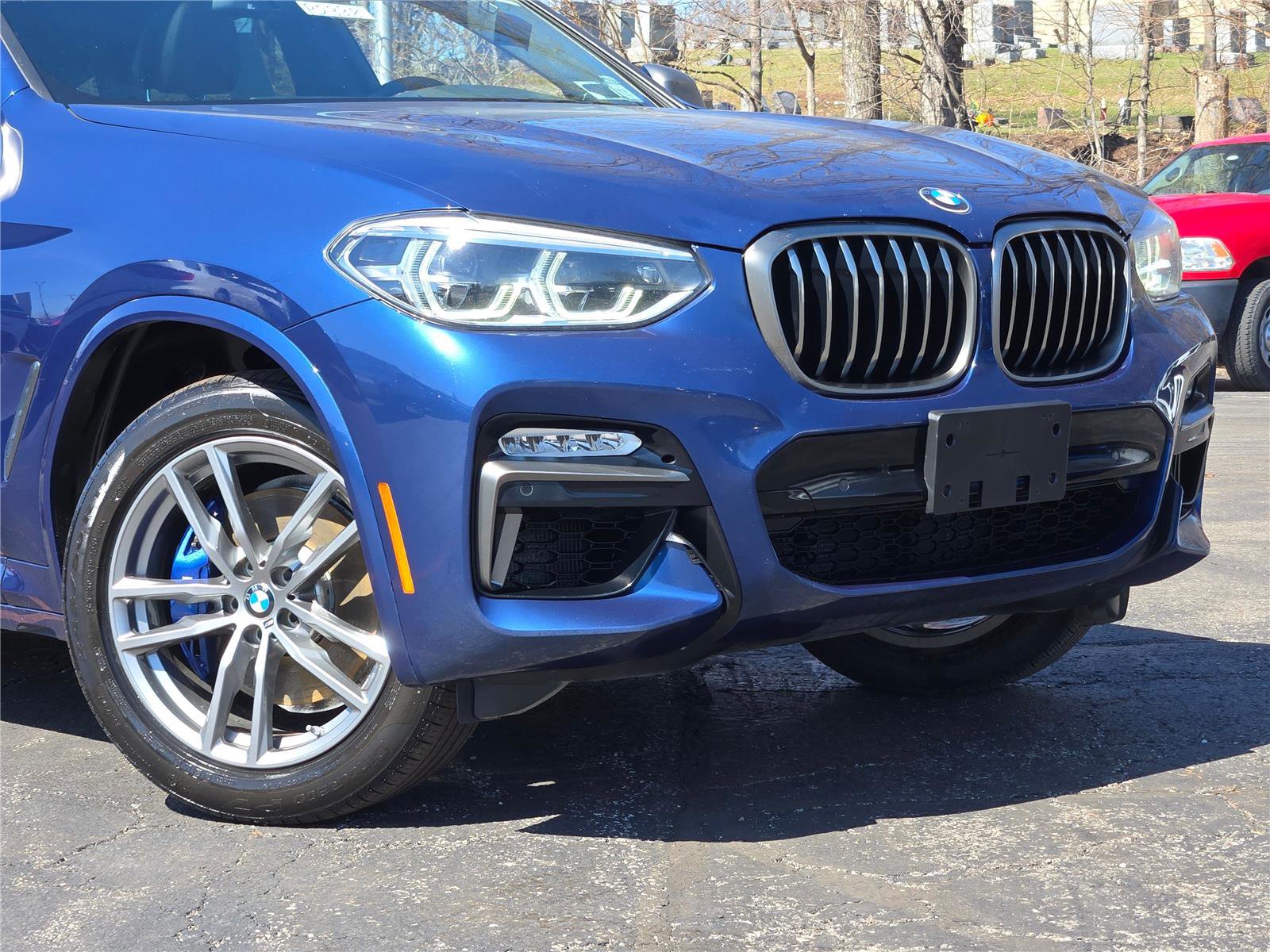 Used 2019 BMW X4 M40i w/ Premium Package image 2
