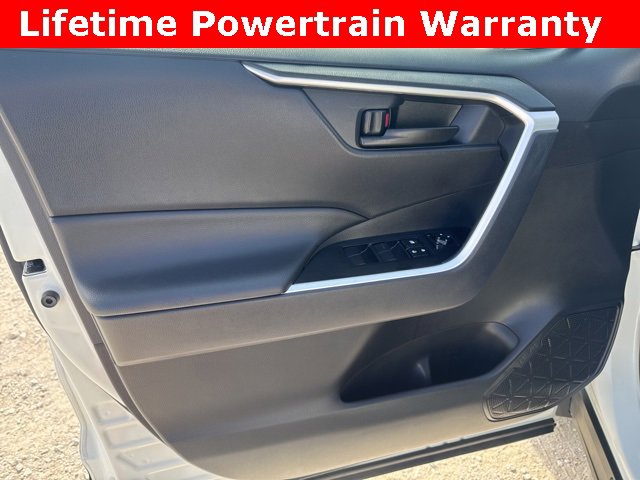 Used 2025 Toyota RAV4 LE image 19