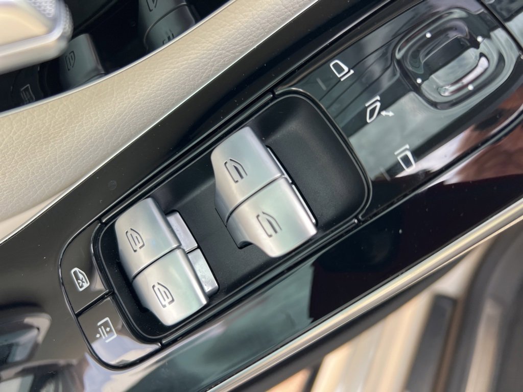 Used 2022 Mercedes-Benz S 500 4MATIC image 14