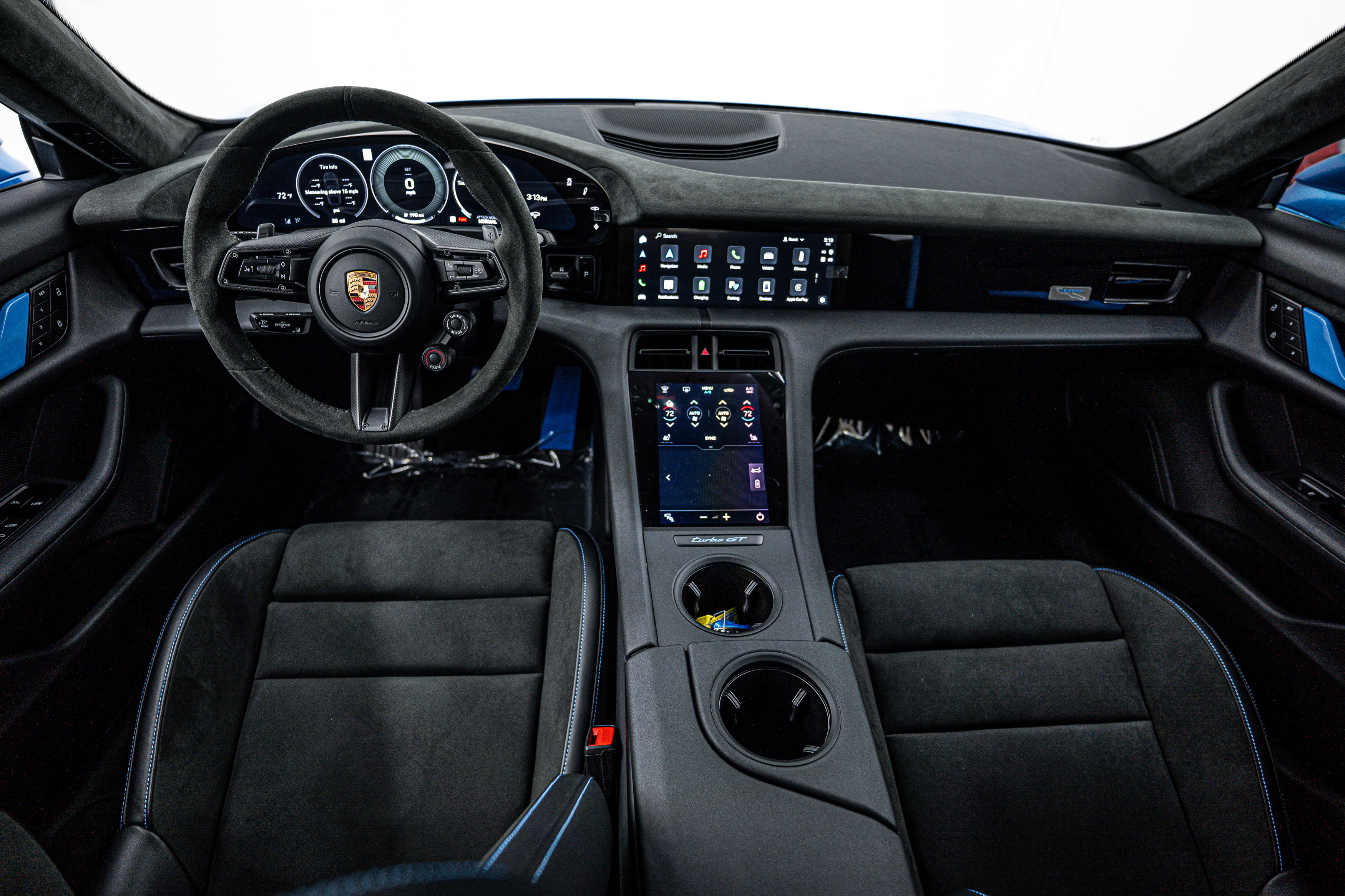 New 2025 Porsche Taycan Turbo GT image 12