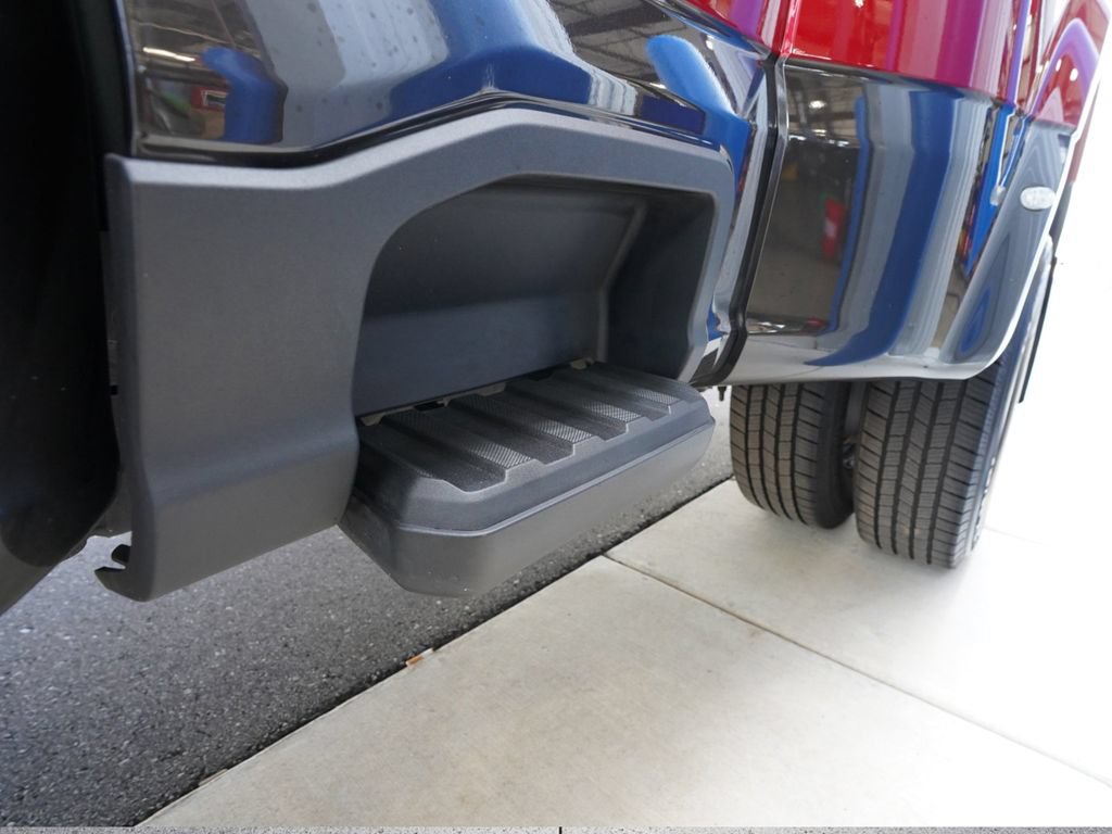 Used 2024 Ford F350 King Ranch AWD/4WD image 30