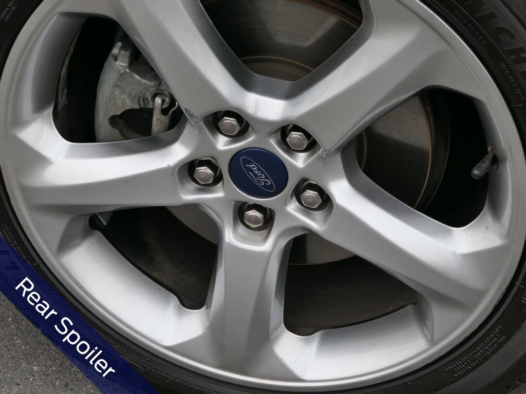 Used 2015 Ford Fusion SE w/ Equipment Group 201A image 12