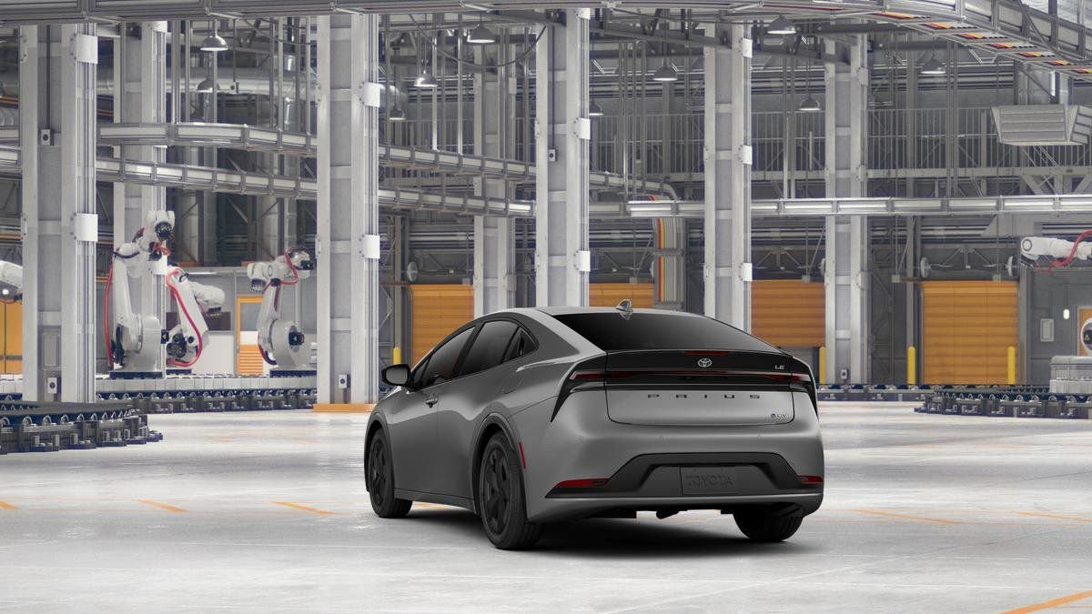 New 2026 Toyota Prius LE image 7