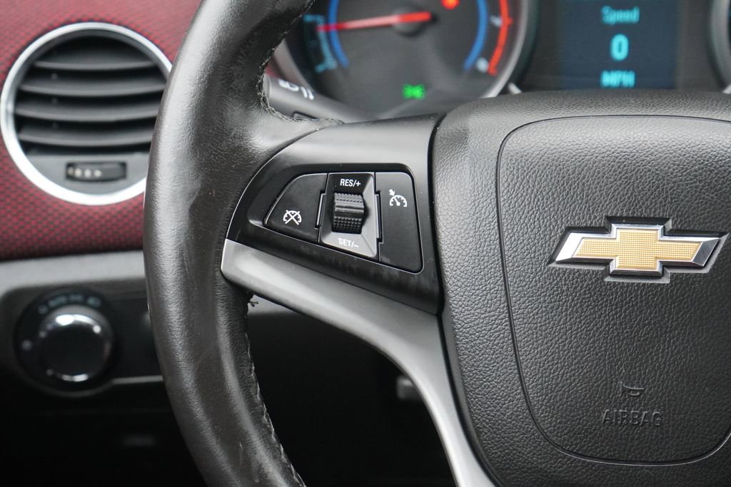 Used 2014 Chevrolet Cruze LT FWD image 14