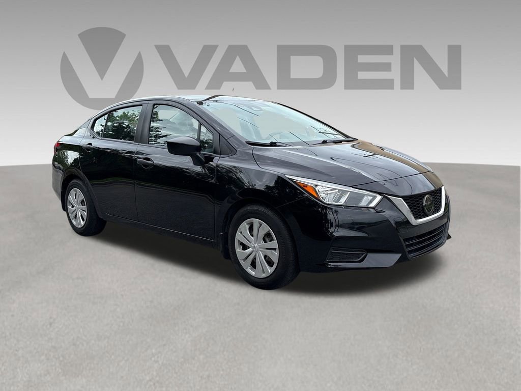 Used 2021 Nissan Versa S FWD image 30