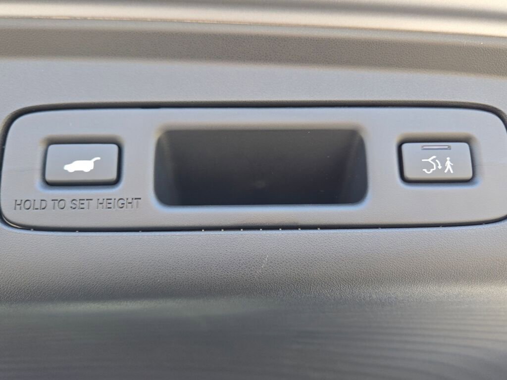 New 2026 Acura ADX A-Spec image 23