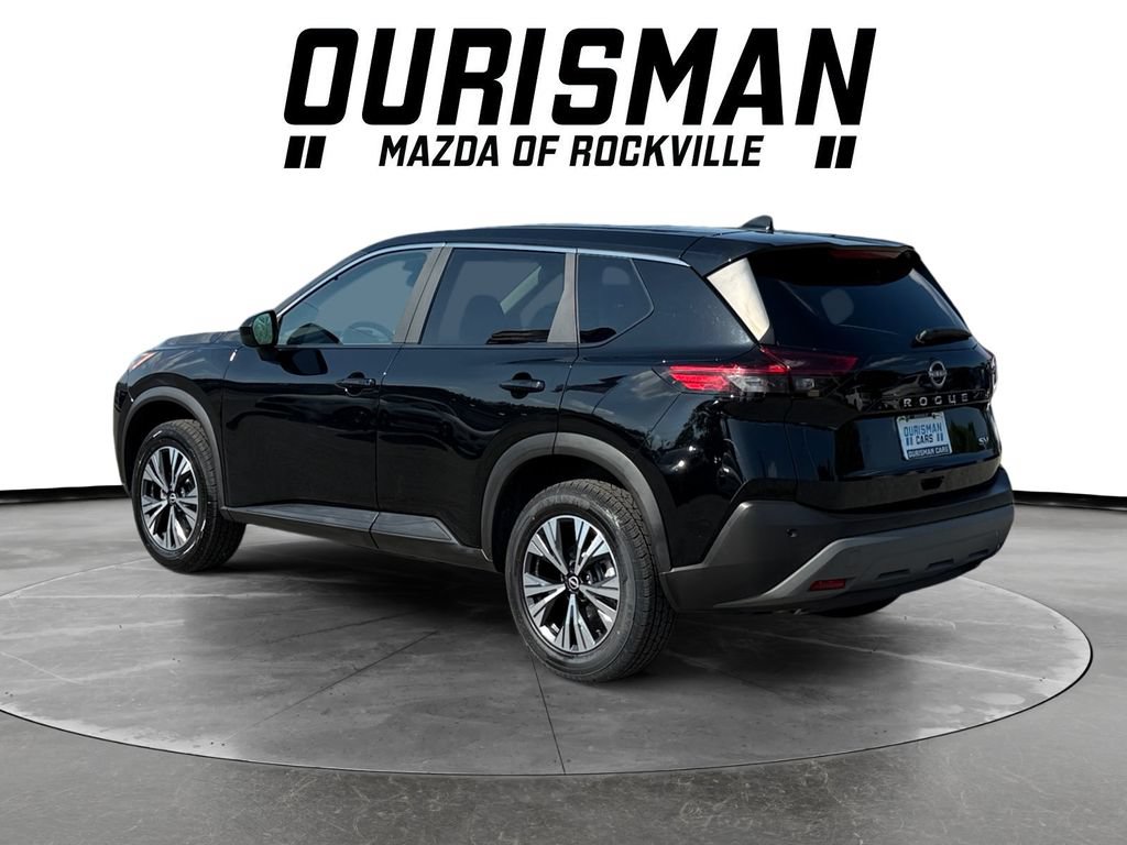 Used 2023 Nissan Rogue SV FWD image 4